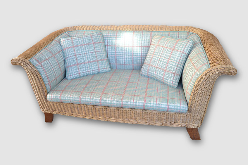 Bild eines schönes sofas, recycled durch die Polsterei Kraftschik in Wolfenbüttel